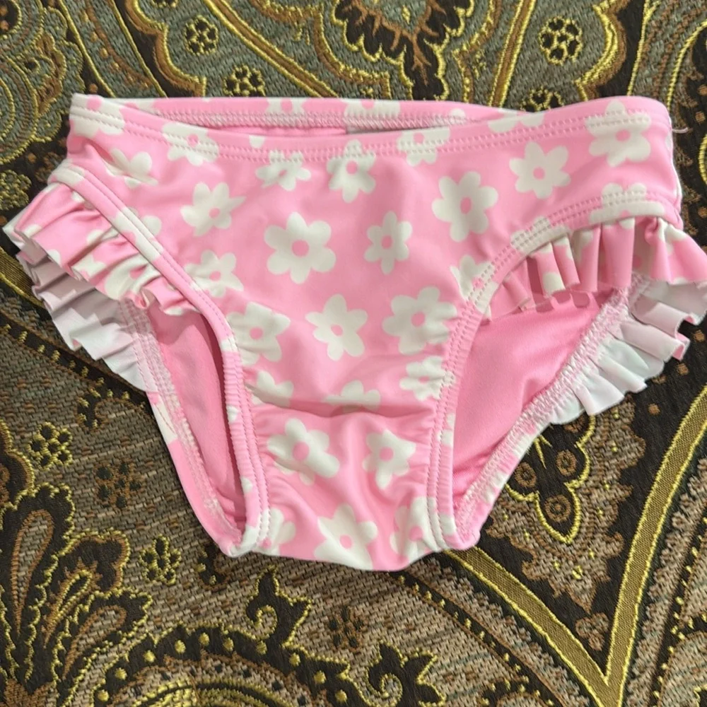 Old Navy Pink Floral 2 Piece Swim Set Rash Guard & Ruffle Bottom Baby 18-24 Mos